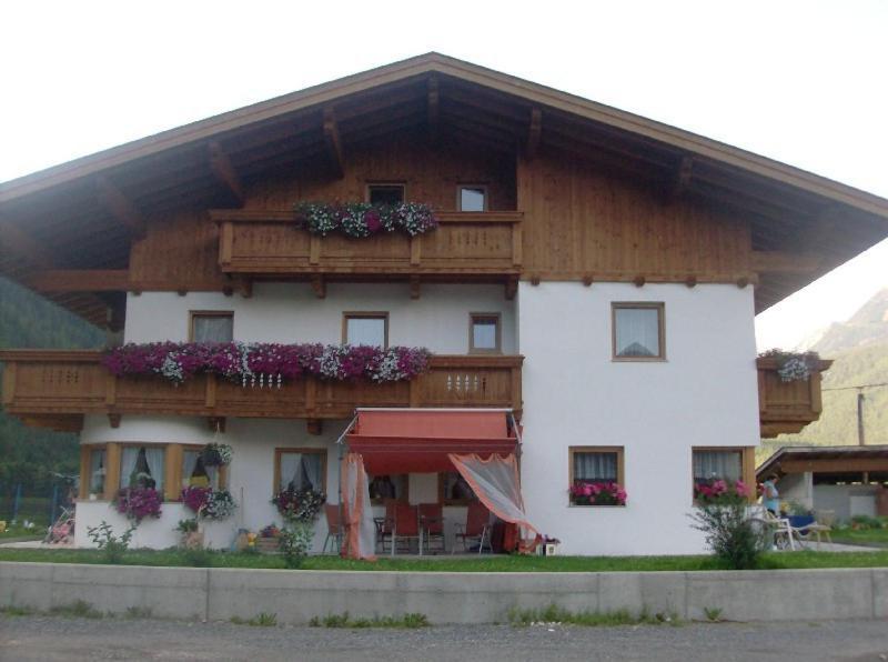 Appartementhaus Honznhof Längenfeld Exterior foto